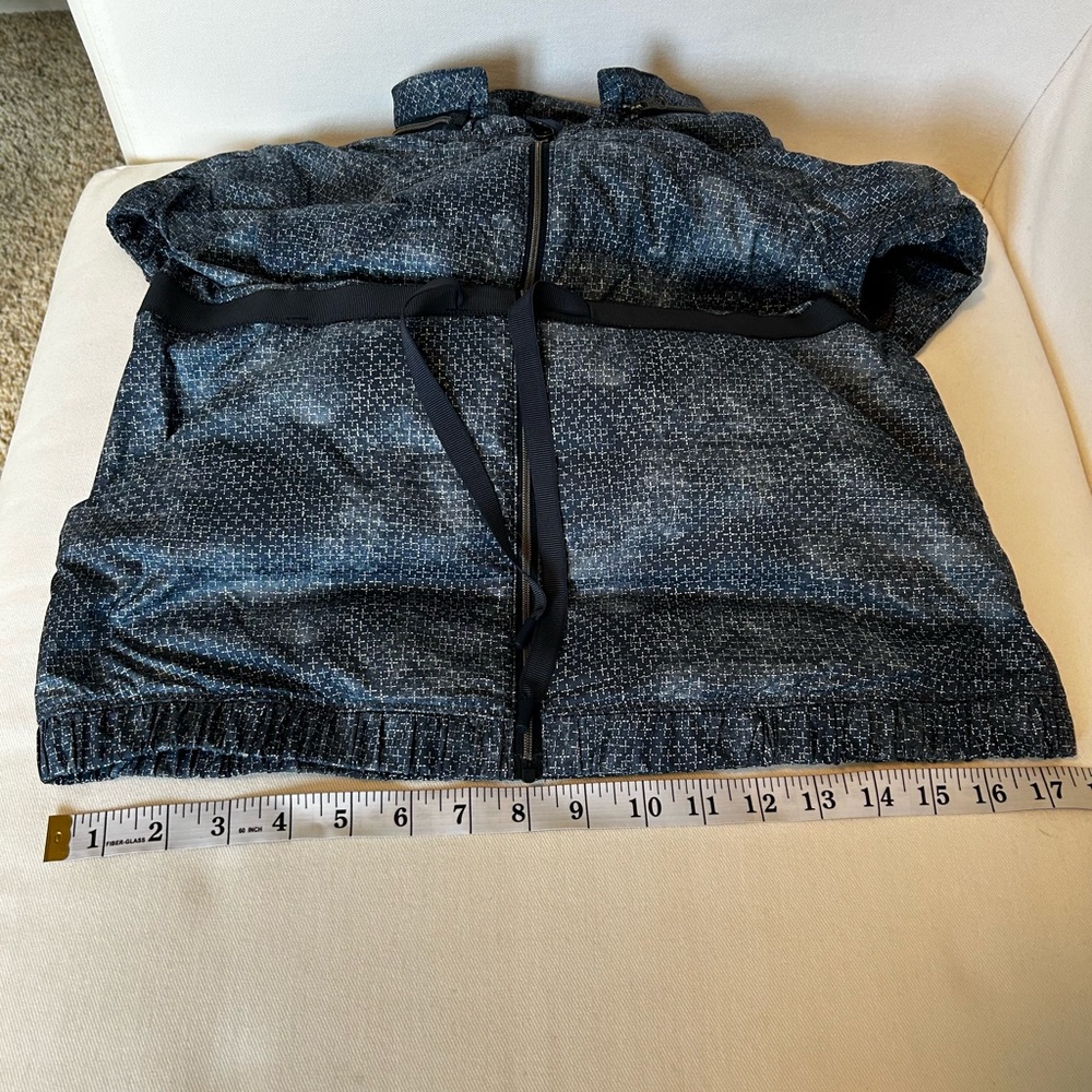 Lululemon Spring Fling puffy down vest - Picture 14 of 16